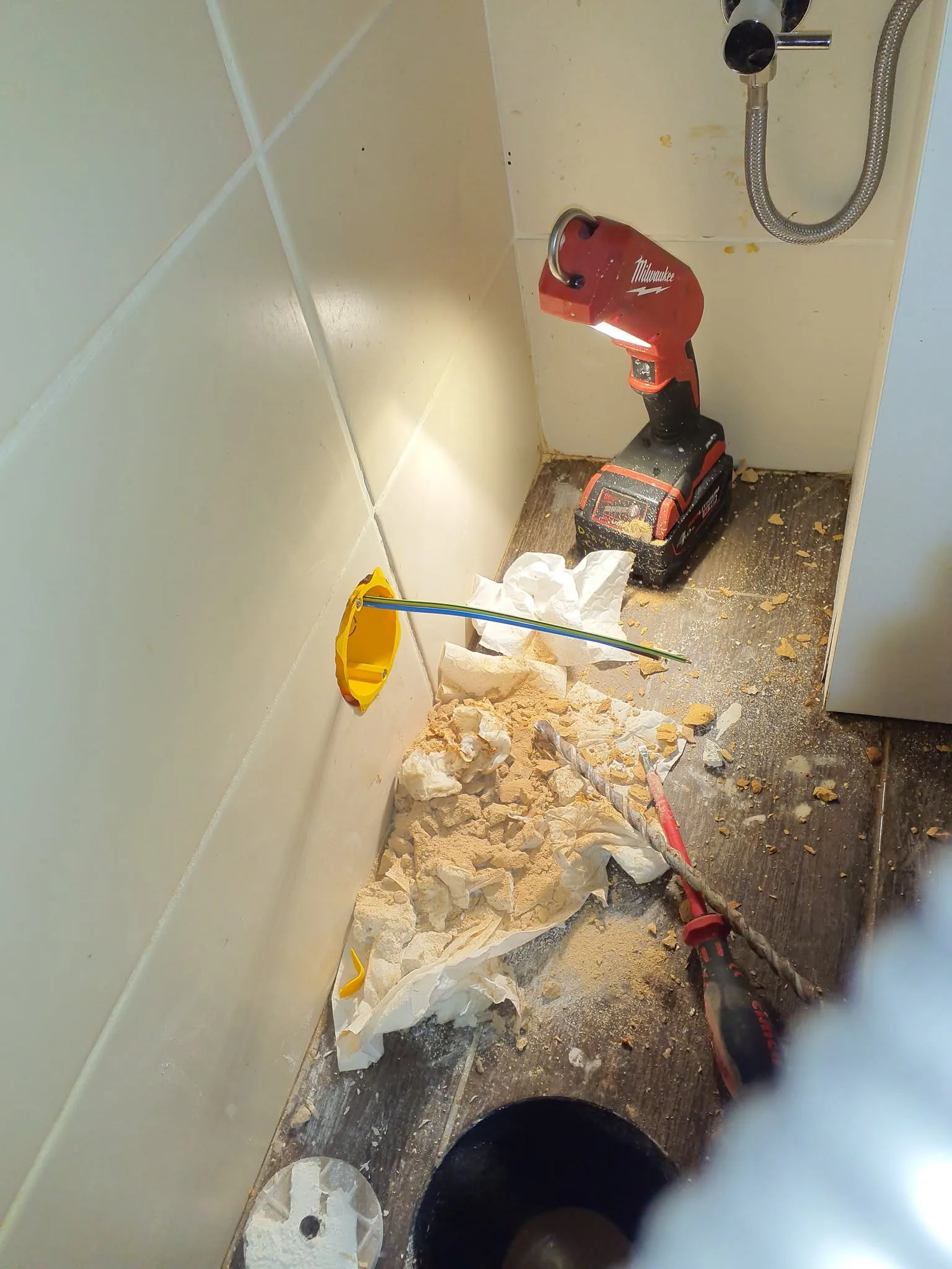 Éclairage intérieur et extérieur réalisé par Volt'D à Soignies